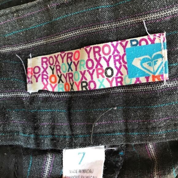 Roxy Cuffed Shorts - Picture 7 of 8